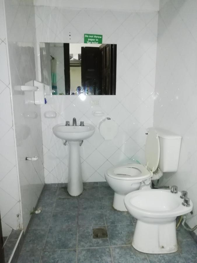 Katana Capsule Hostel Mendoza Ngoại thất bức ảnh